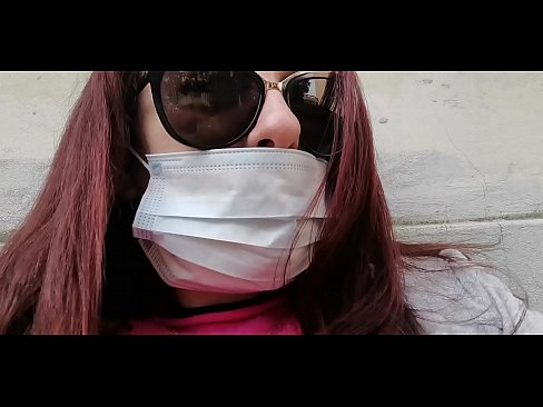 ❤️ Nicoletta tieħu vendetta fuq il-proxxmu tagħha u tagħmel pip fil-garaxx tiegħu (Special Covid19 Italian Quarantine) ❌ Porn anali lilna ❌