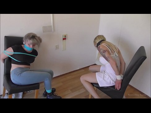 ❤️ Dipendenti / marbuta u gagged / damsel f'diffikultà ❌ Porn anali lilna ❌