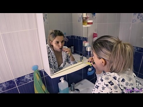 ❤️ Hack ma 'żgħażagħ fil-piġami truf orali cum fil-ħmar - letty iswed ❌ Porn anali lilna ❌