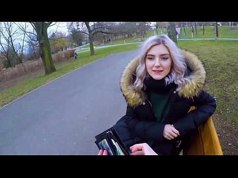 ❤️ Tibla kum sħun ta' barrani għall-flus - blowjob fil-park minn Eva Elfie ❌ Porn anali lilna ❌